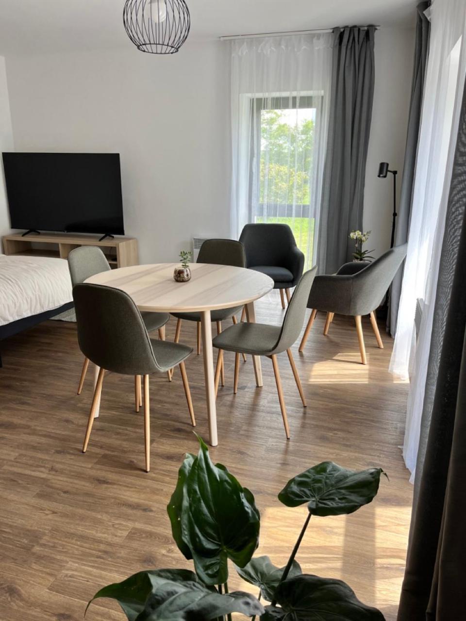 Sanky Apartmany Liberec Exterior foto