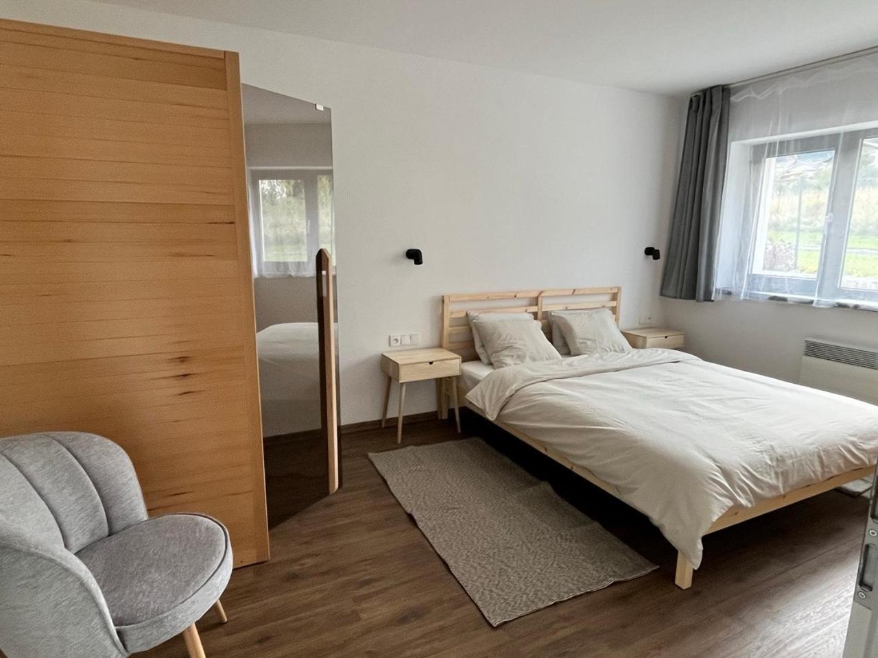 Sanky Apartmany Liberec Exterior foto